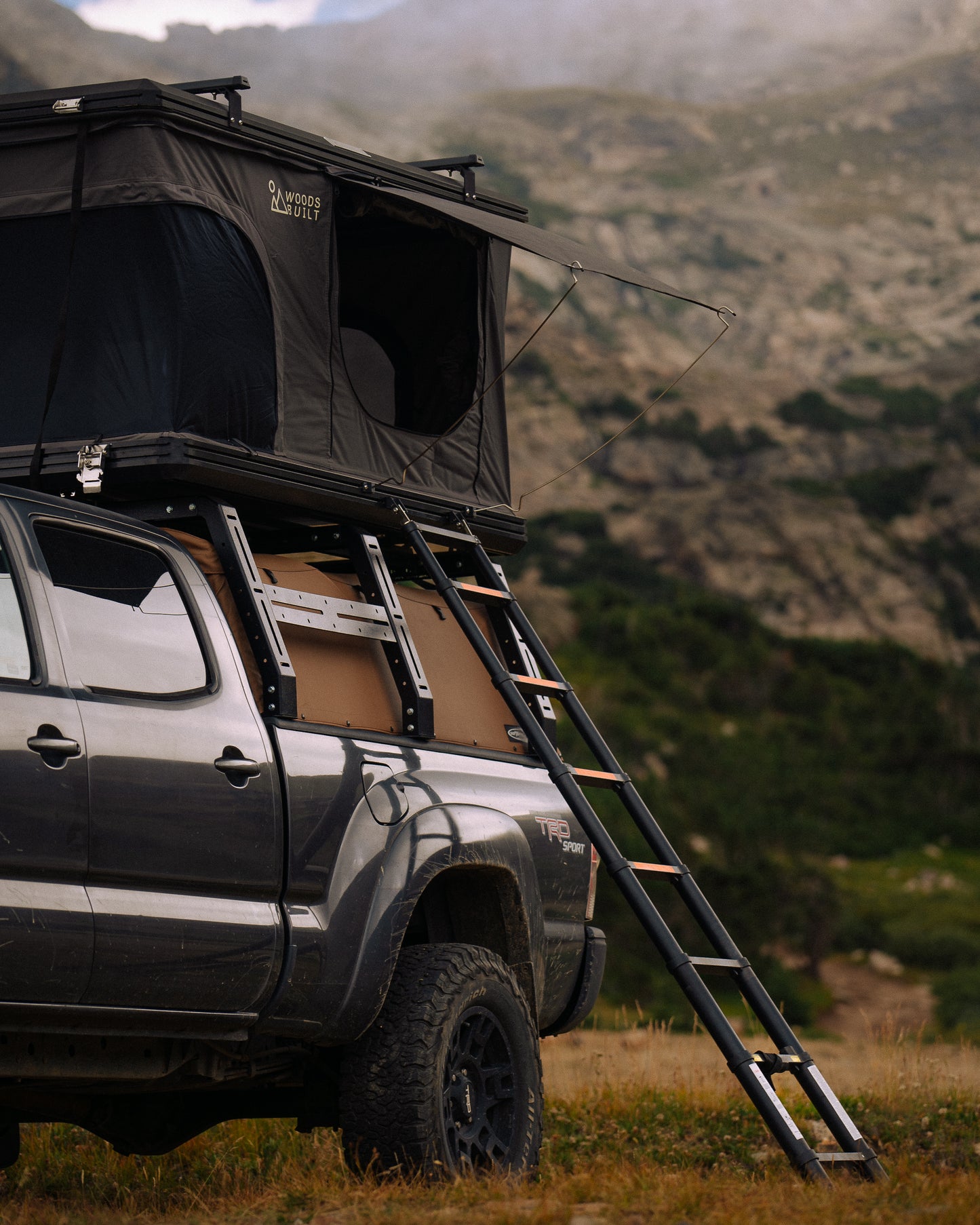 Overlander Aluminum Roof Top Tent with Solar