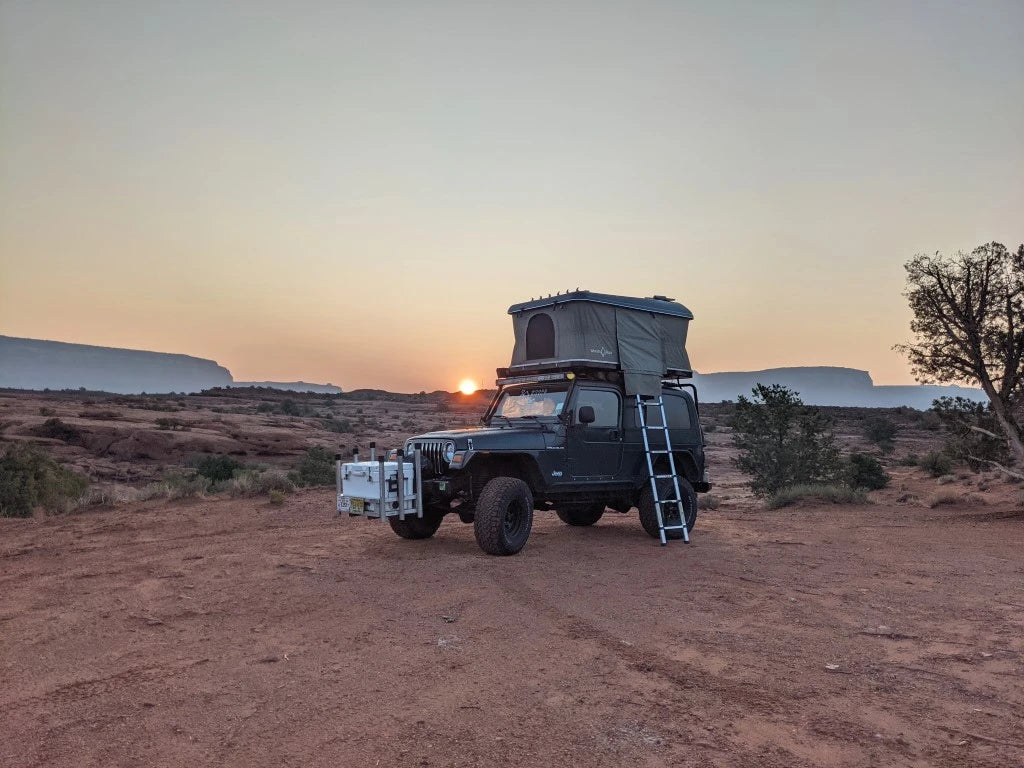 Jeep with roof top tent in Canyonlands National Park