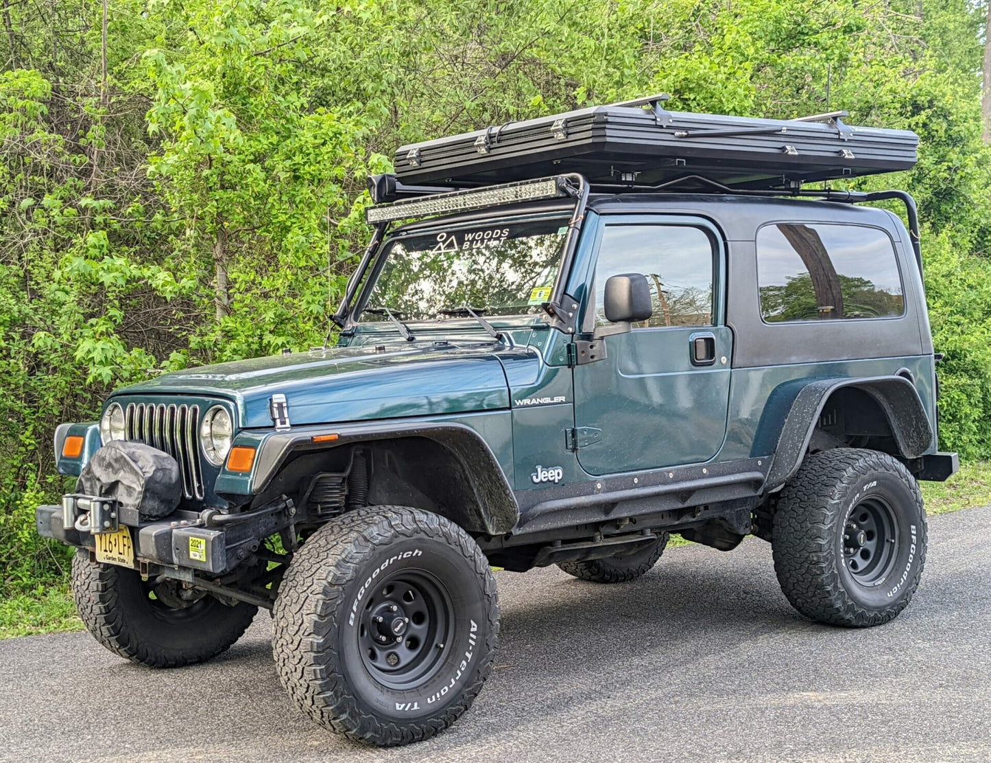 Mountaineer Aluminum Roof Top Tent with Solar