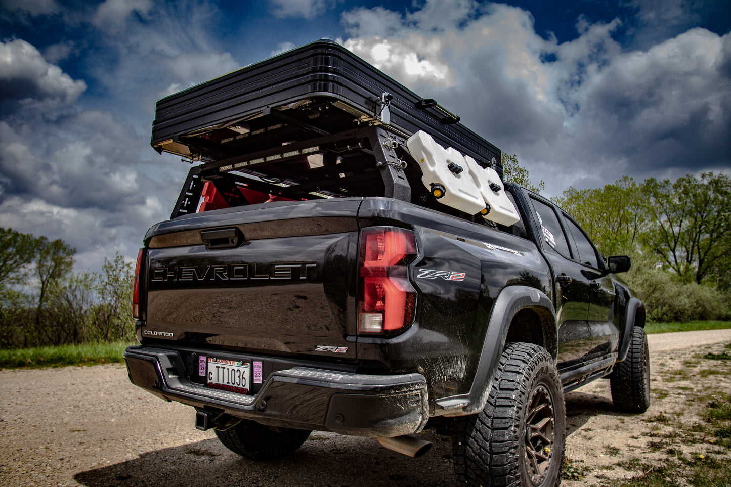 Sportsman Aluminum Rooftop Tent with Solar