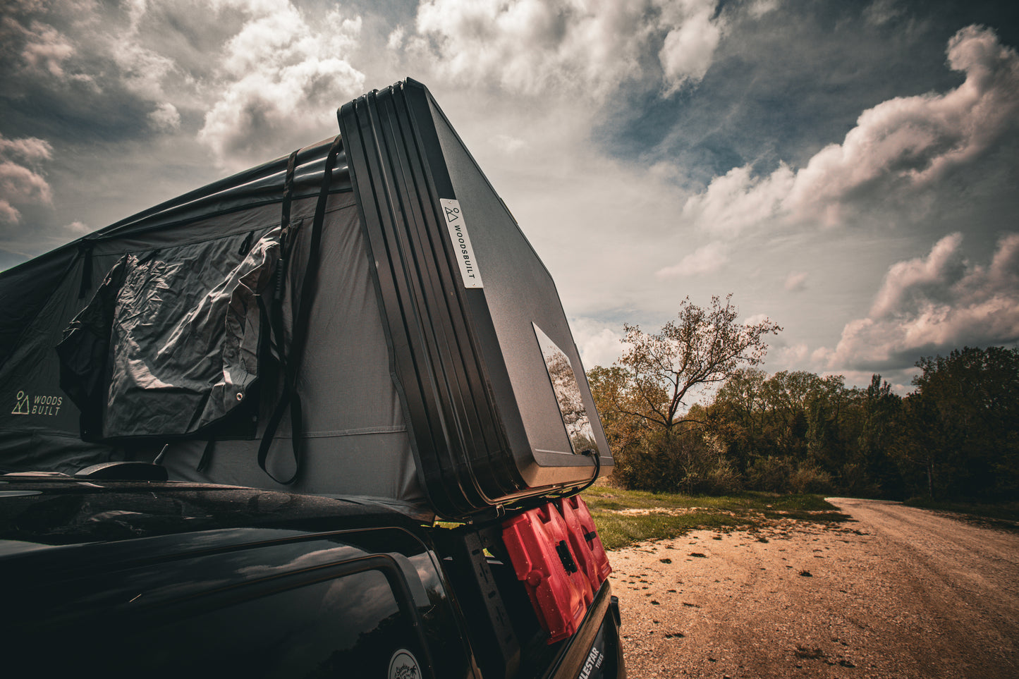 Sportsman Aluminum Rooftop Tent with Solar