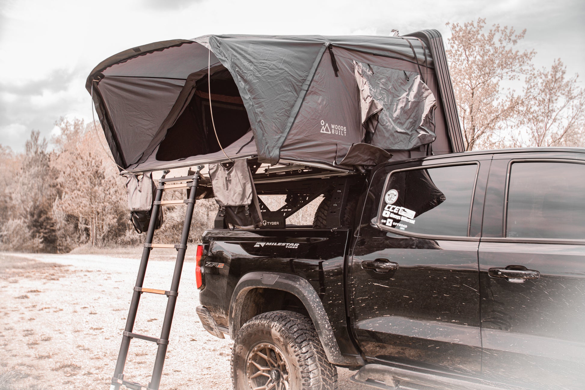 bama car roof top tent Sportsman Aluminum Rooftop Tent with Solar